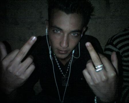 fuck hada maradi tab9aw tchofo men 3anda