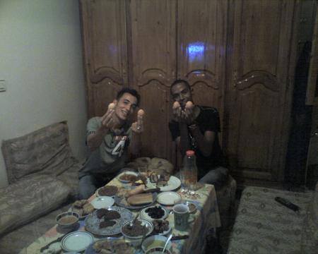 ila makfawkomch 2 zido 2