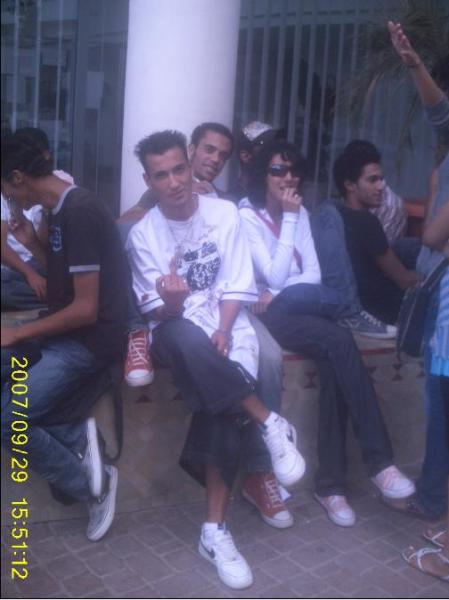 taba9a  hi lka7l fel k7al